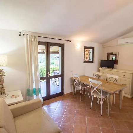 Budelli Porto Pollo 700 Metri Dal Mare Holiday home *